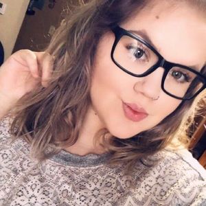 Meet your Posher, Chelsy